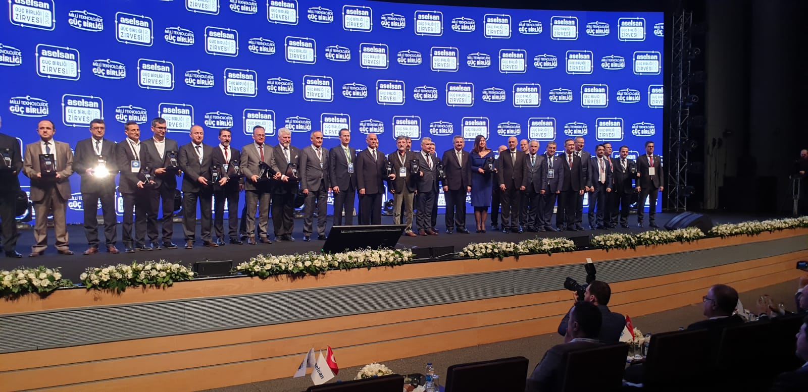 Aselsan Güç Birliği Zirvesinde OSSA Üyelerine Ödül